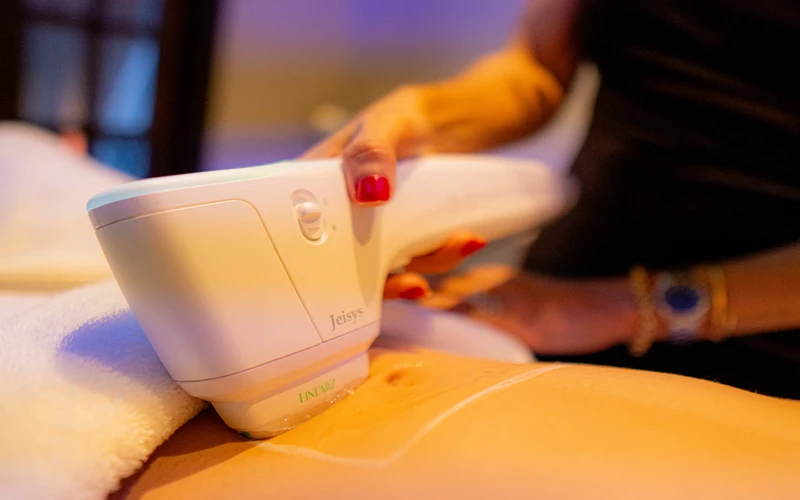 Tecnologia Linear Z na Vy'a Concept Clinic